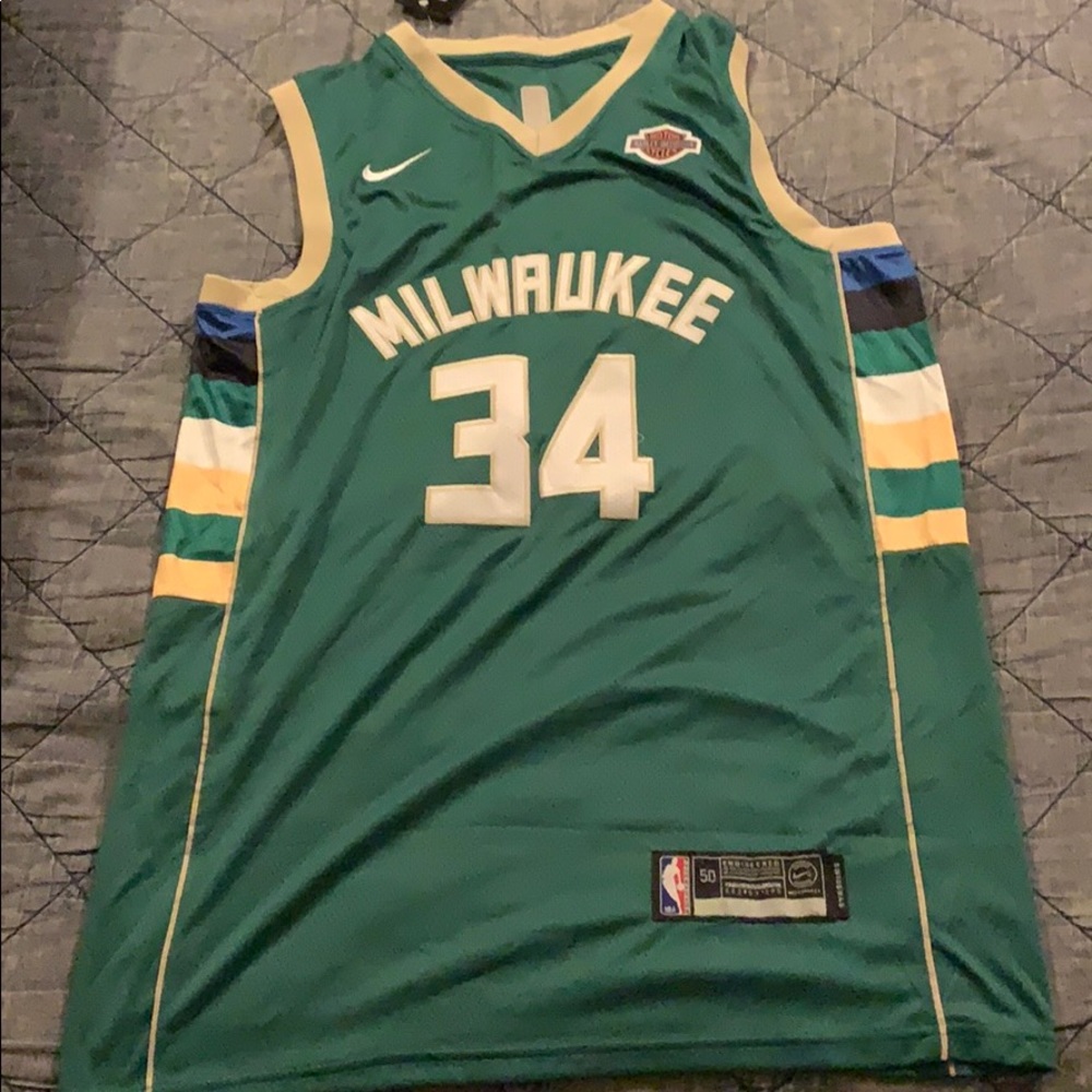 Giannis Antetokounmpo Milwaukee Bucks Jersey